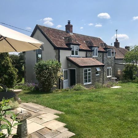 Charming Modernized Country Cottage Near Mere, Wiltshire Mere (Wiltshire) Exterior foto